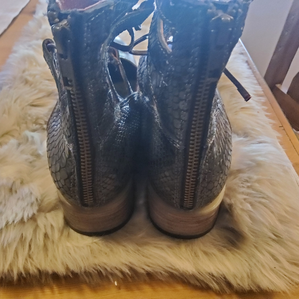 Freebird by Steven "Malone" Size 9 EUC - Picture 10 of 11